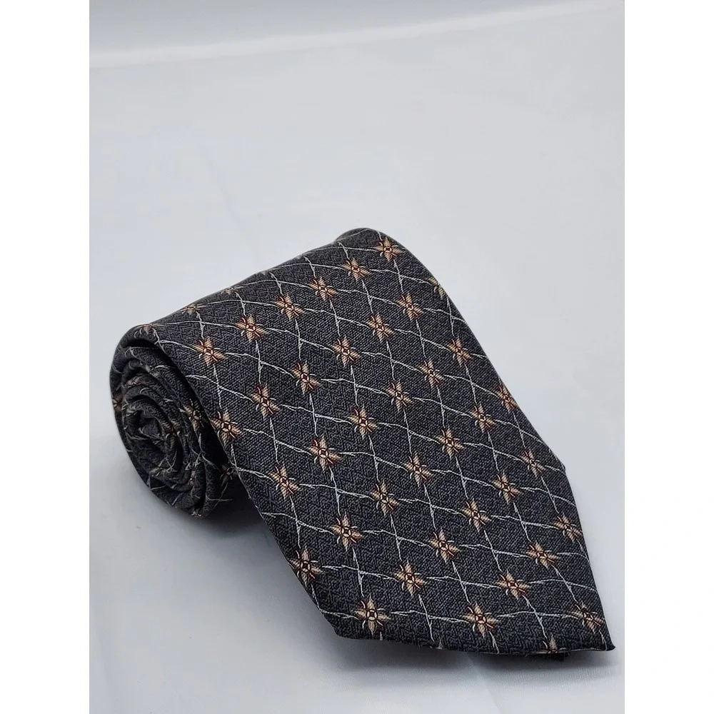 Bill Blass Mens Silk Necktie Charcoal Grey Floral Lattice Geometric Made in USA